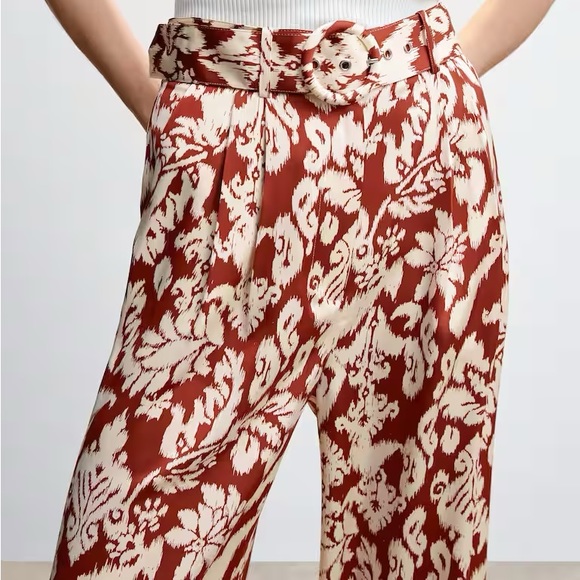 “Mango” palazzo pants. Red and white print. Ladies size 8 - Picture 3 of 6